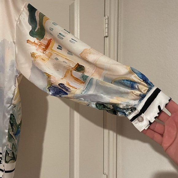 Artistic Print Button-Up Blouse - Picture 3 of 3